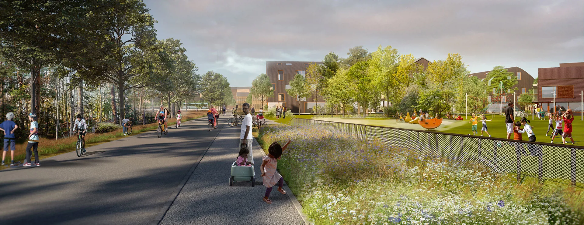 Personer står utanför förskolan, granne med skogen.